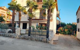 Apartments Novigrad