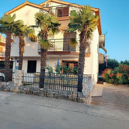 Apartments Novigrad Novigrad Istria Exteriér fotografie